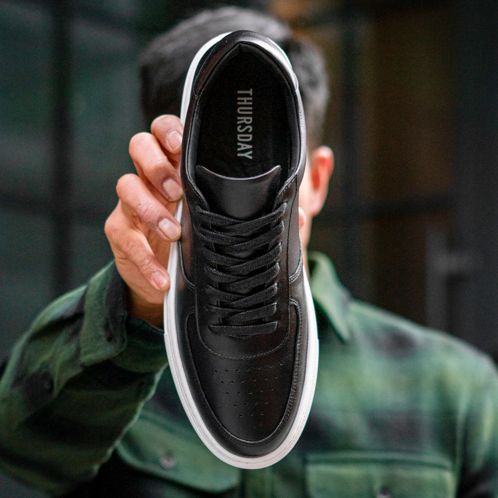 Court | Black - Image 9